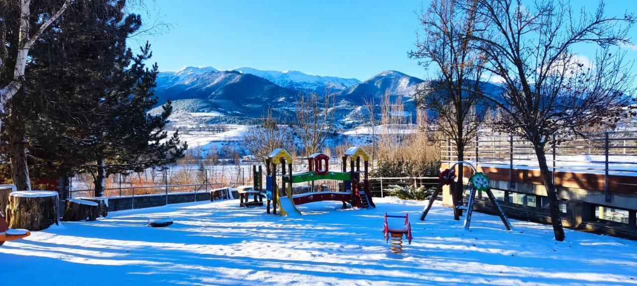 Alberg La Bruna Bellver De Cerdanya Exterior foto