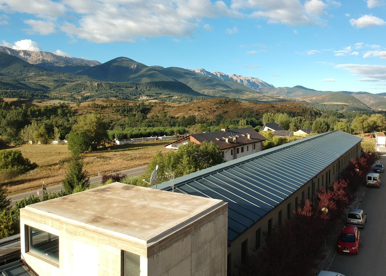 Alberg La Bruna Bellver De Cerdanya Exterior foto